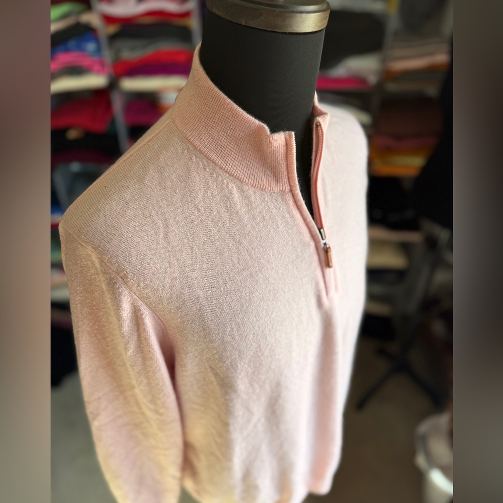 J. McLaughlin Men’s Pink Half-Zip Cashmere Sweater